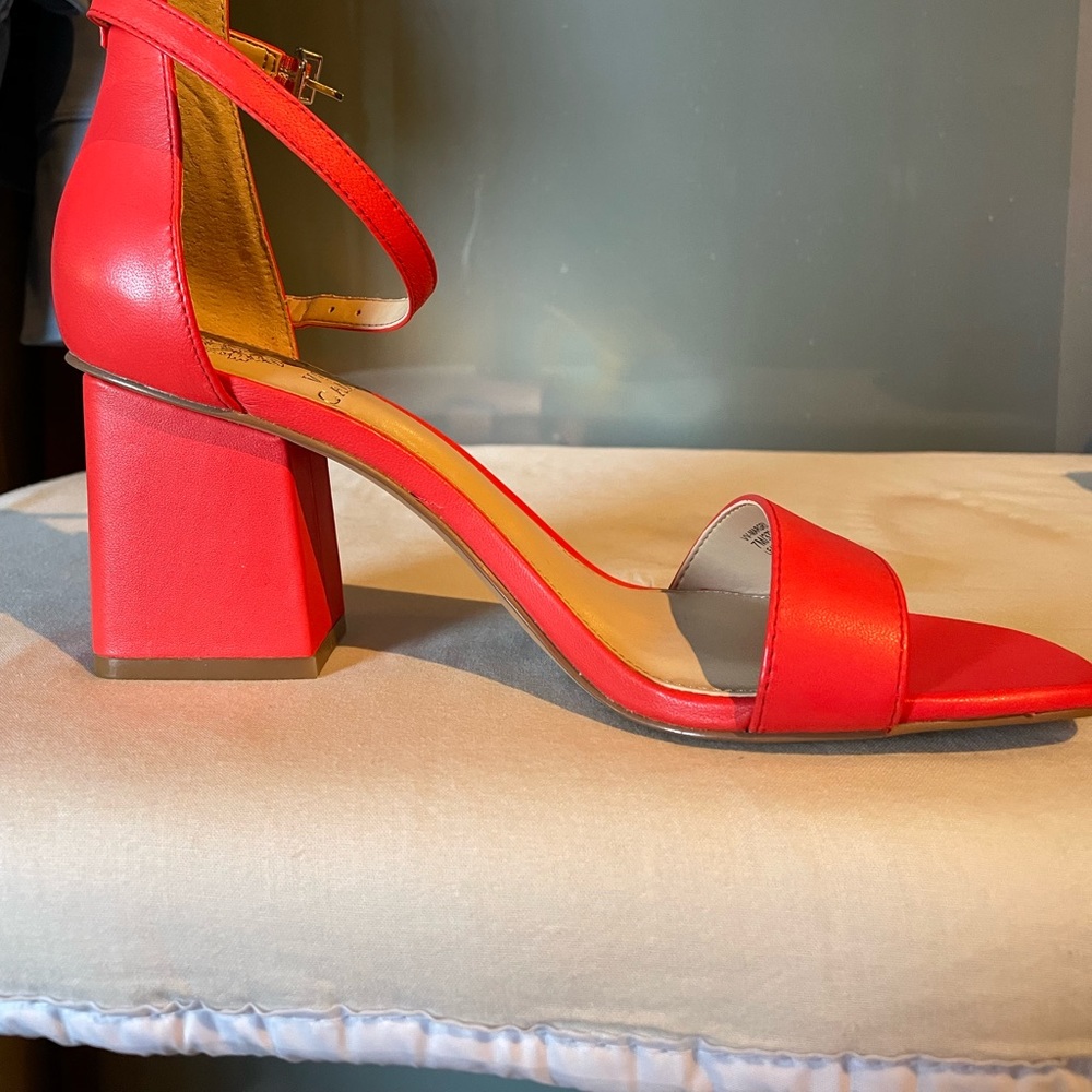 COPY - Vince Camaro block heel NWT